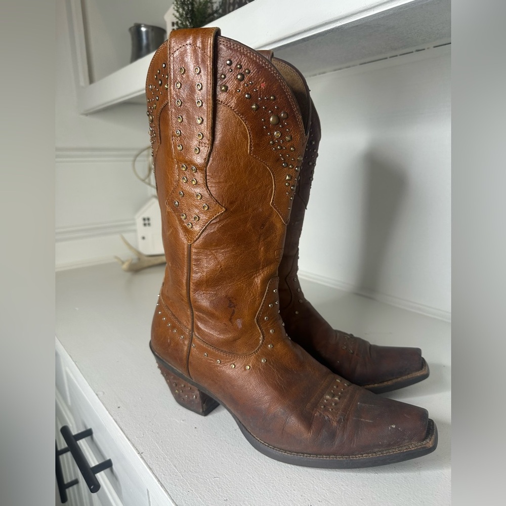 Ariat Women’s 9B Studded Western Cowboy Boots Brown Leather Distressed - Picture 4 of 9